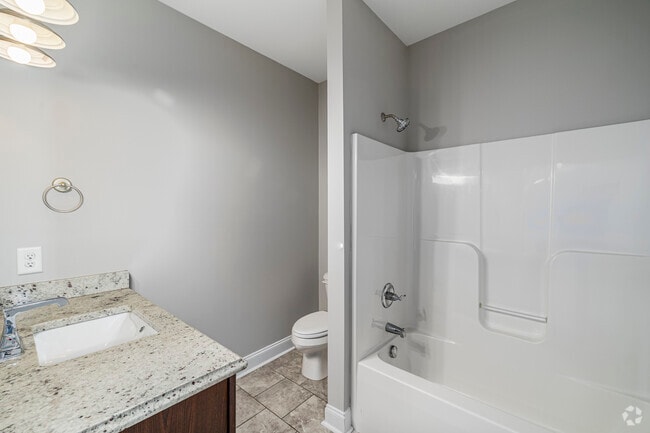 3BR, 2BA - 1,500SF - Second Bathroom
