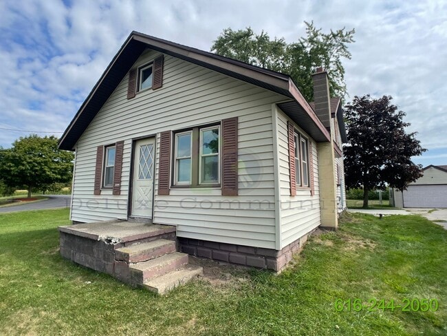 Photo - 3 Bedroom (with an extra room) Home Availa...