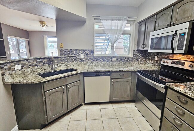 Photo - 780 Copper Ln Unit 107