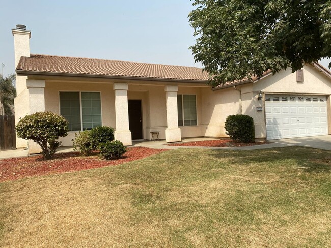 4 Bedroom North Hanford Home For Rent - 4 Bedroom North Hanford Home For Rent