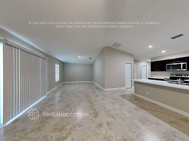 Photo - 566 Olney St