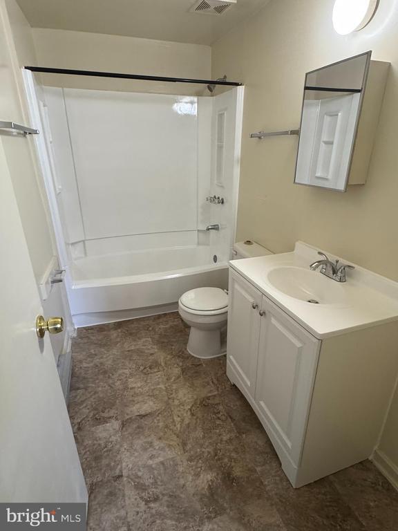 Photo - 109 S Bentz St Unit 8