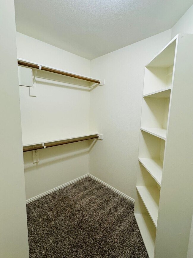 17101712 Prosperity Trail Apartment Unit 1710 Prosperity Trl