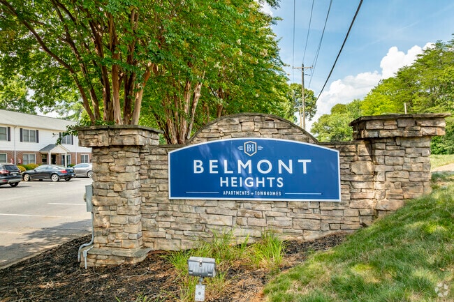 Belmont Heights Apartments Entrance