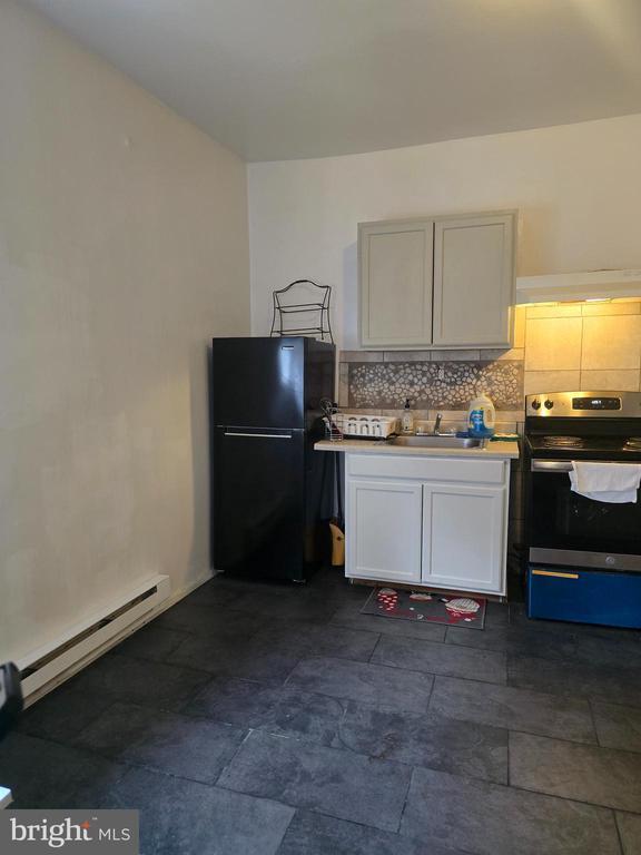 Building Photo - 4328 Frankford Ave Unit 3A