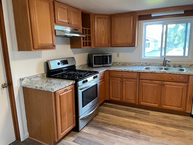 Photo - 159 Kendall Ave
