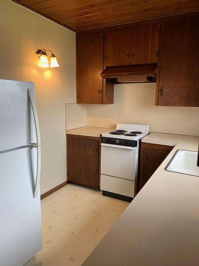 Photo - Upgraded Duplex in Eureka!