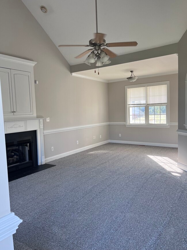 204 Heron Dr