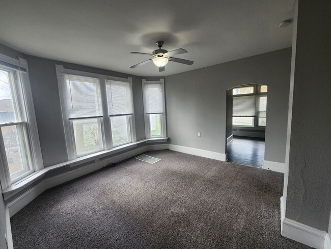 Photo - Large 4 bedroom house