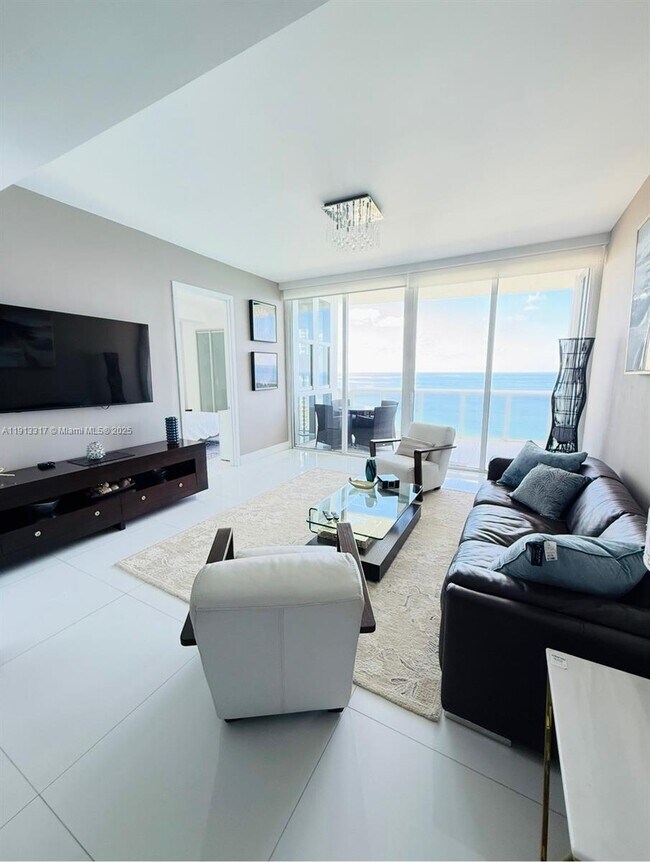 Photo - 18201 Collins Ave Unit 4506