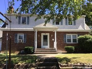 Building Photo - 75 Searingtown Rd Unit 1st Fl