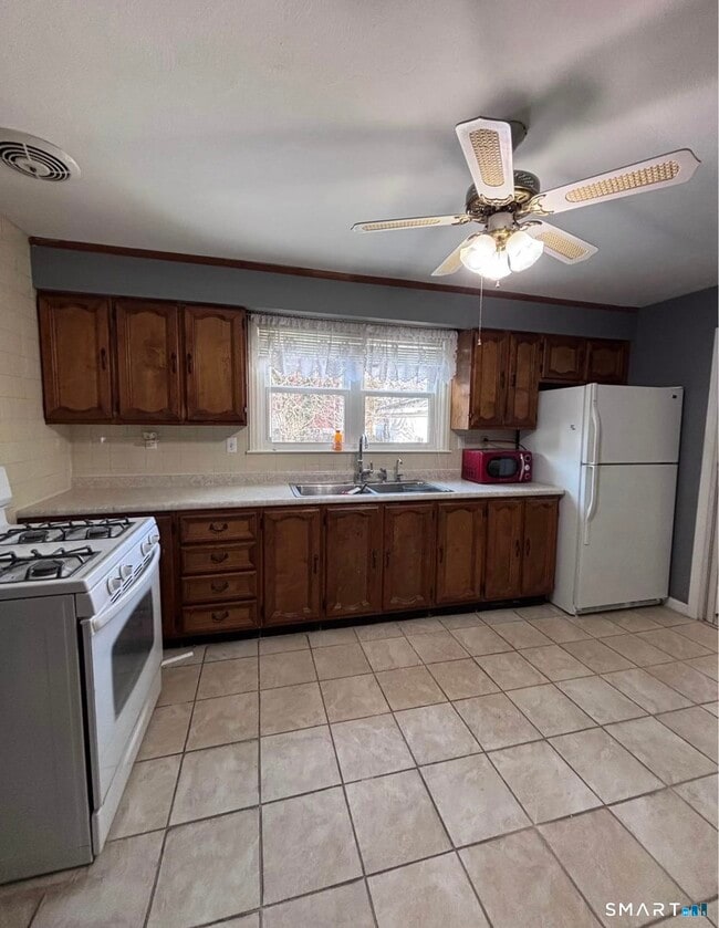 Photo - 112 Harrington Ave
