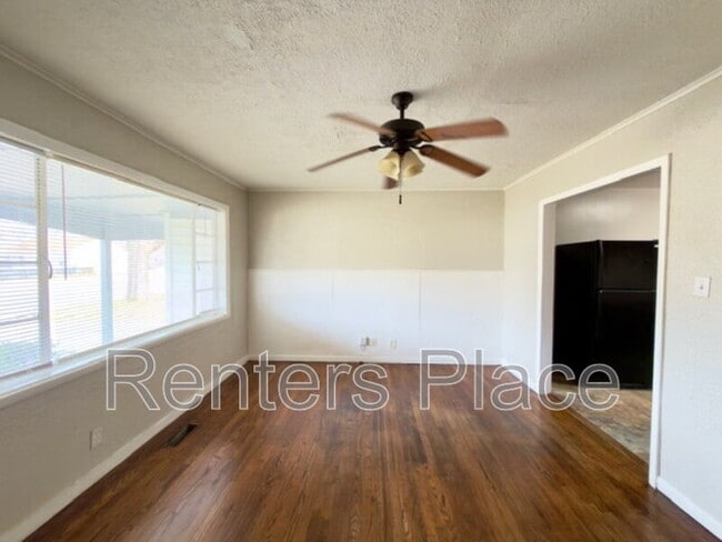 Photo - 7212 E 4th Pl