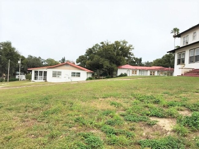 Photo - Ready for immediate move in ! 1/1 in Babso... Unit 43