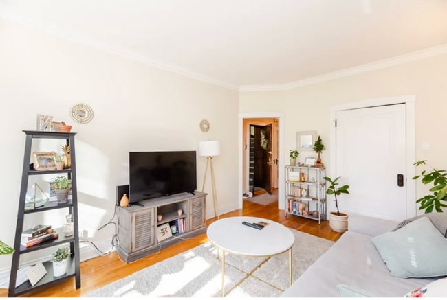 Photo - 823 W Wrightwood Ave Unit 2