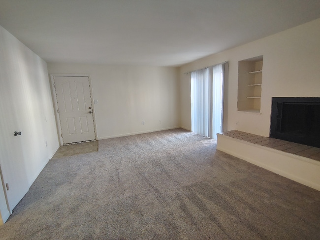 600 Reusens Rd Unit Waitlist