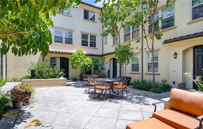 Photo - 66 Full Moon Unidad 215