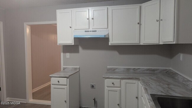 Photo - 3444 Mogul Rd