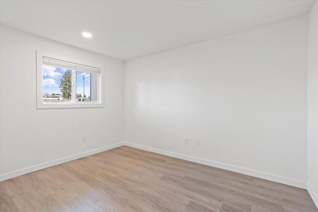 Centennial Pines Apartments