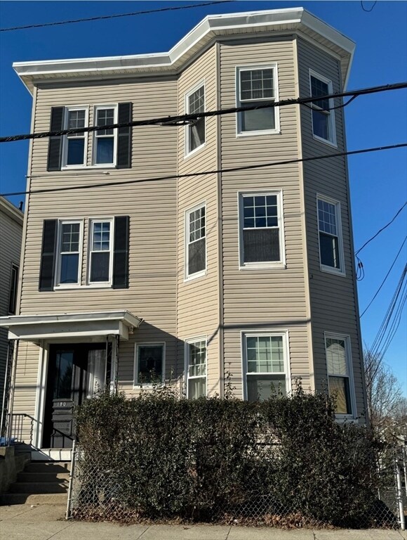 Photo - 150 Hermon St Rental