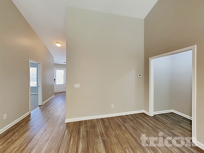 Photo - 106 Cogburn Rd