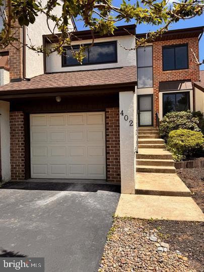 Photo - 402 Harrison Pl