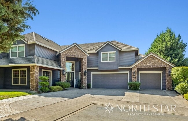 Photo - Stunning Bull Mountain Estate