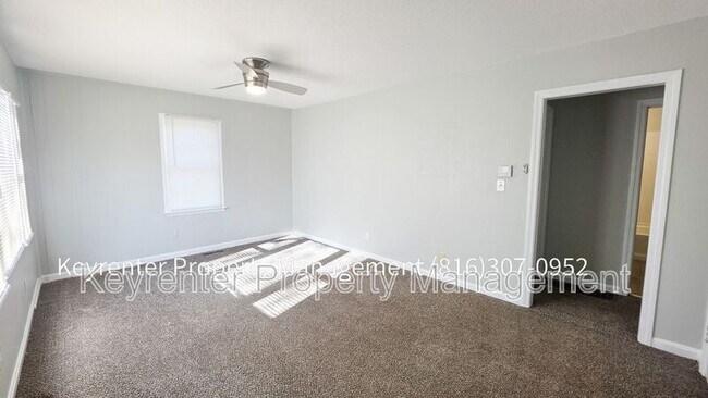 Photo - 10712 E 27th Terrace S