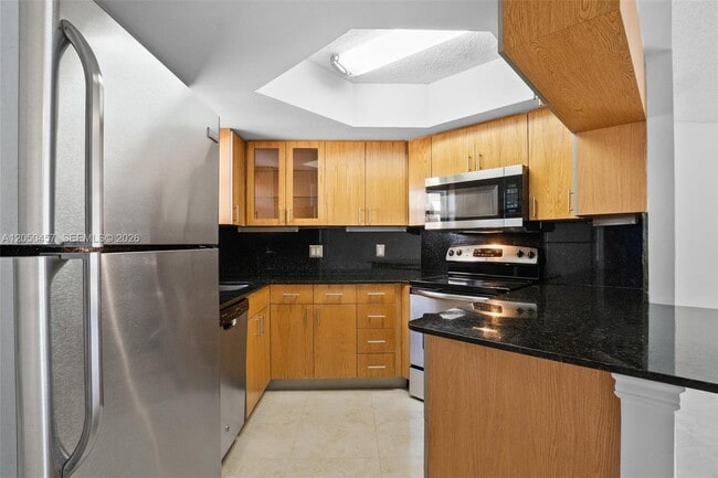 Photo - 8373 Lake Dr Unit 201