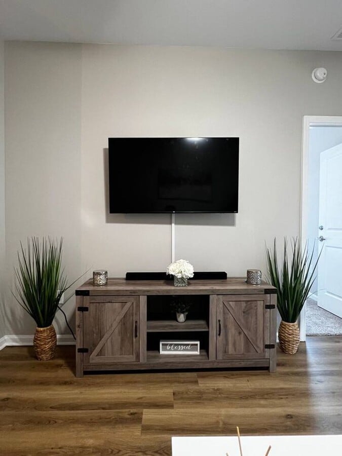 Photo - Rowandale 24