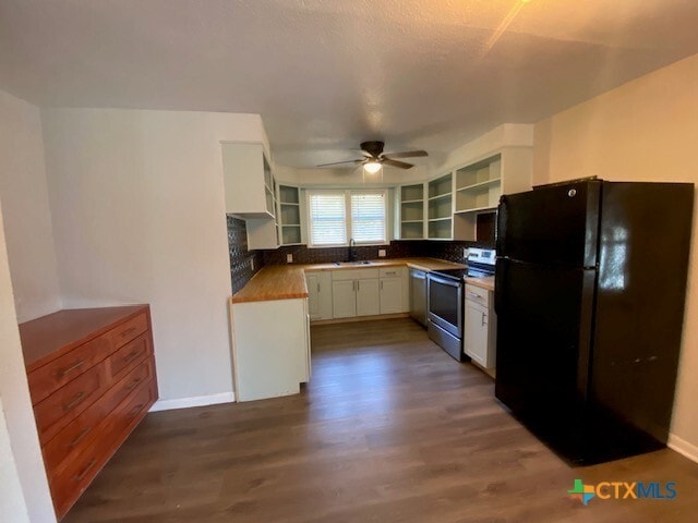 Photo - 111 N Cedar Ave