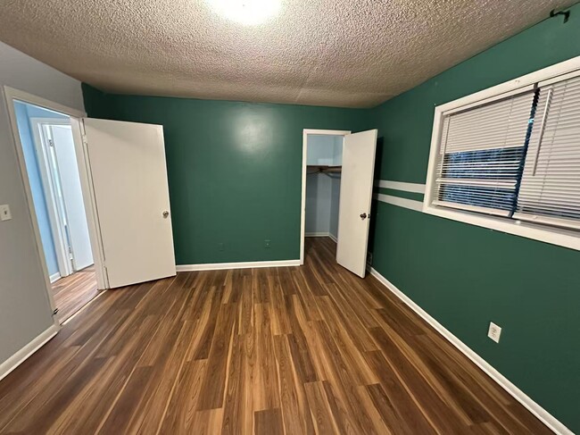 Photo - 2948 N Dekalb Dr Condo Unit E