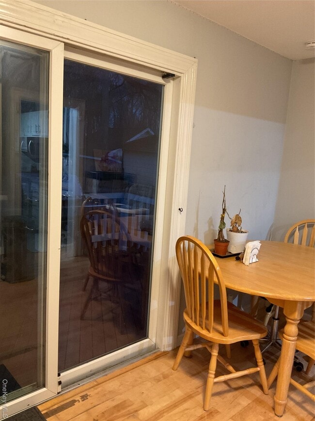 Photo - 24 Cooledge Dr