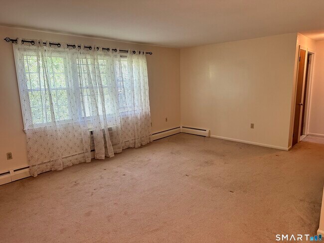 Photo - 5 Grandview Dr Unit 15C