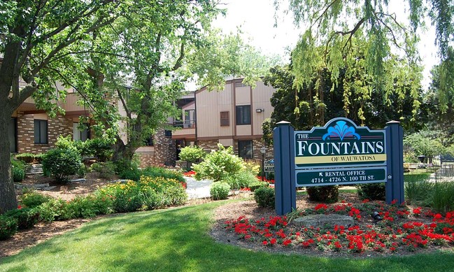 The Fountains of Wauwatosa Apartments For Rent in Wauwatosa, WI ...