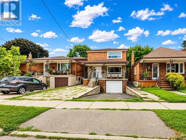 Photo - 41 Woodville Ave