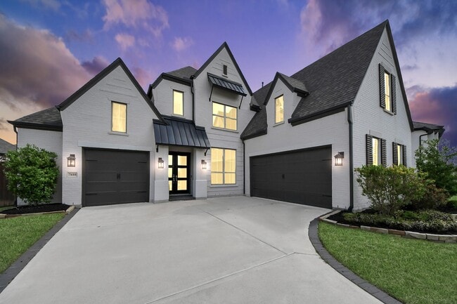 Photo - 7410 Blue Finch Ln