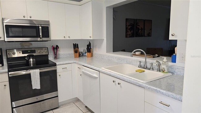 2725 Terra Ceia Bay Blvd Unit 102