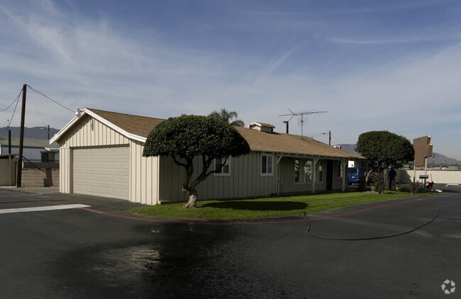 La Corona Mobile Home Park