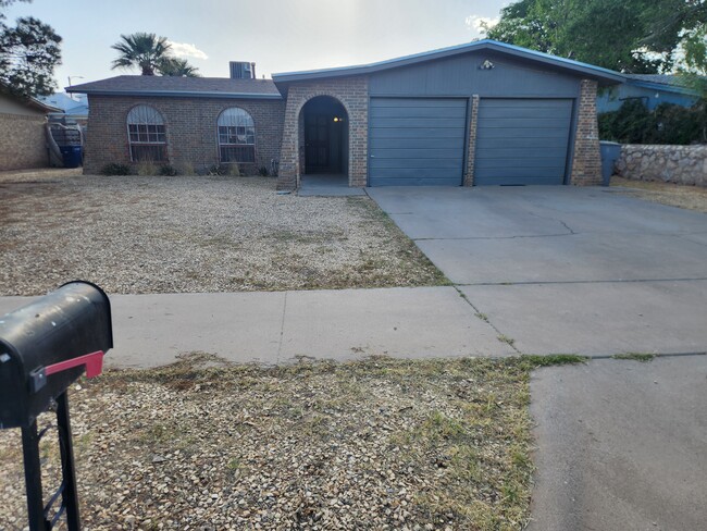 Photo - 10761 Port Arthur Ln Casa