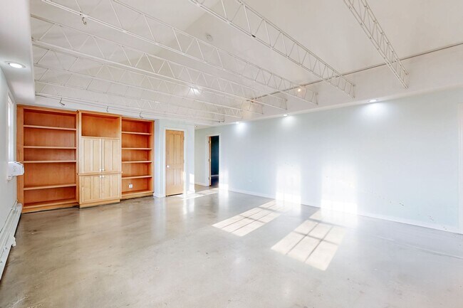 Photo - 1301 W Dakota Ave