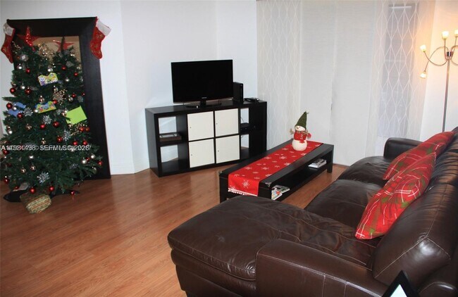 Photo - 20741 NE 4th Ct Unit 205