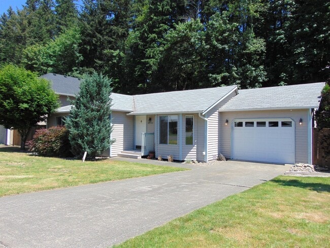 Well Maintained 3 Bedroom Rambler in Quiet... - Well Maintained 3 Bedroom Rambler in Quiet... House