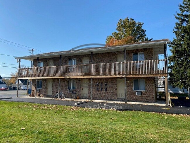 Building Photo - 319 Frazer St Unit D