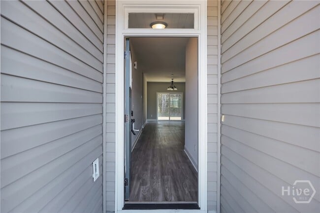 Photo - 213 Timberlake Dr