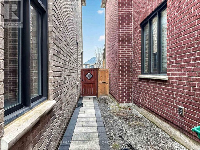 Photo - 36 Lionhead Golf Club Rd