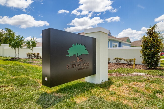 78 Eleven Oaks Cir Eustis, FL 32726-4300