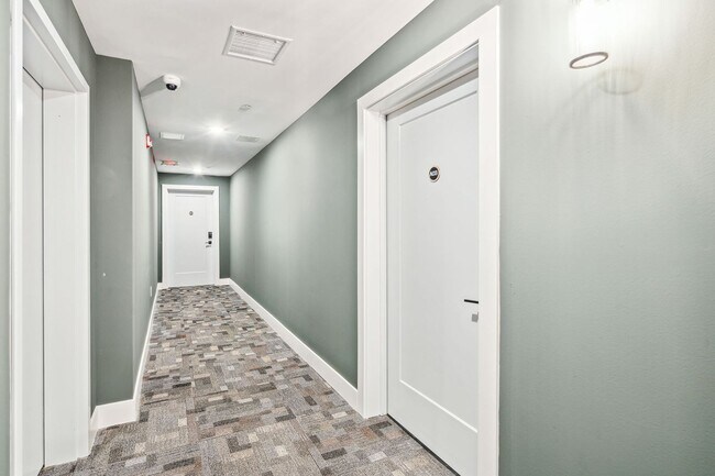 Photo - Hightop Germantown - Sparrow House
