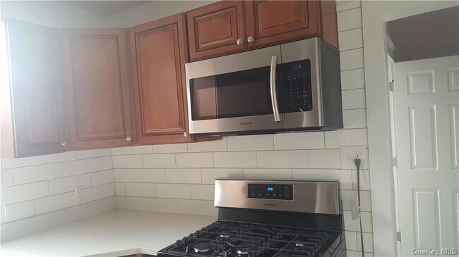 14-16 Horton Avenue Unit 1st Floor