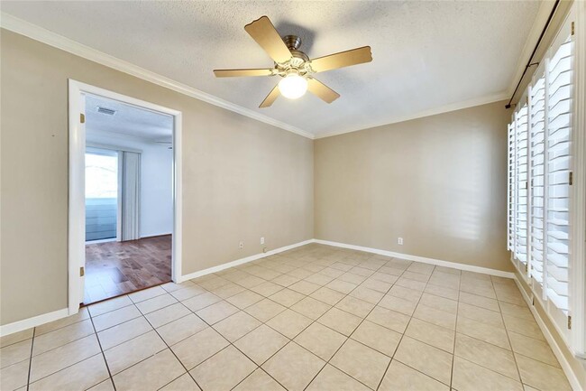 Photo - 2510 San Gabriel St Unit 203